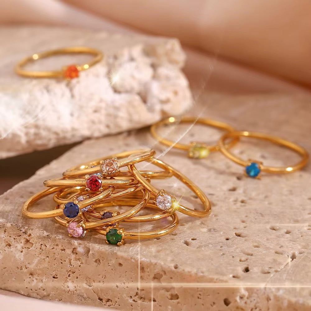 MINIMALIST GEMSTONE RINGS