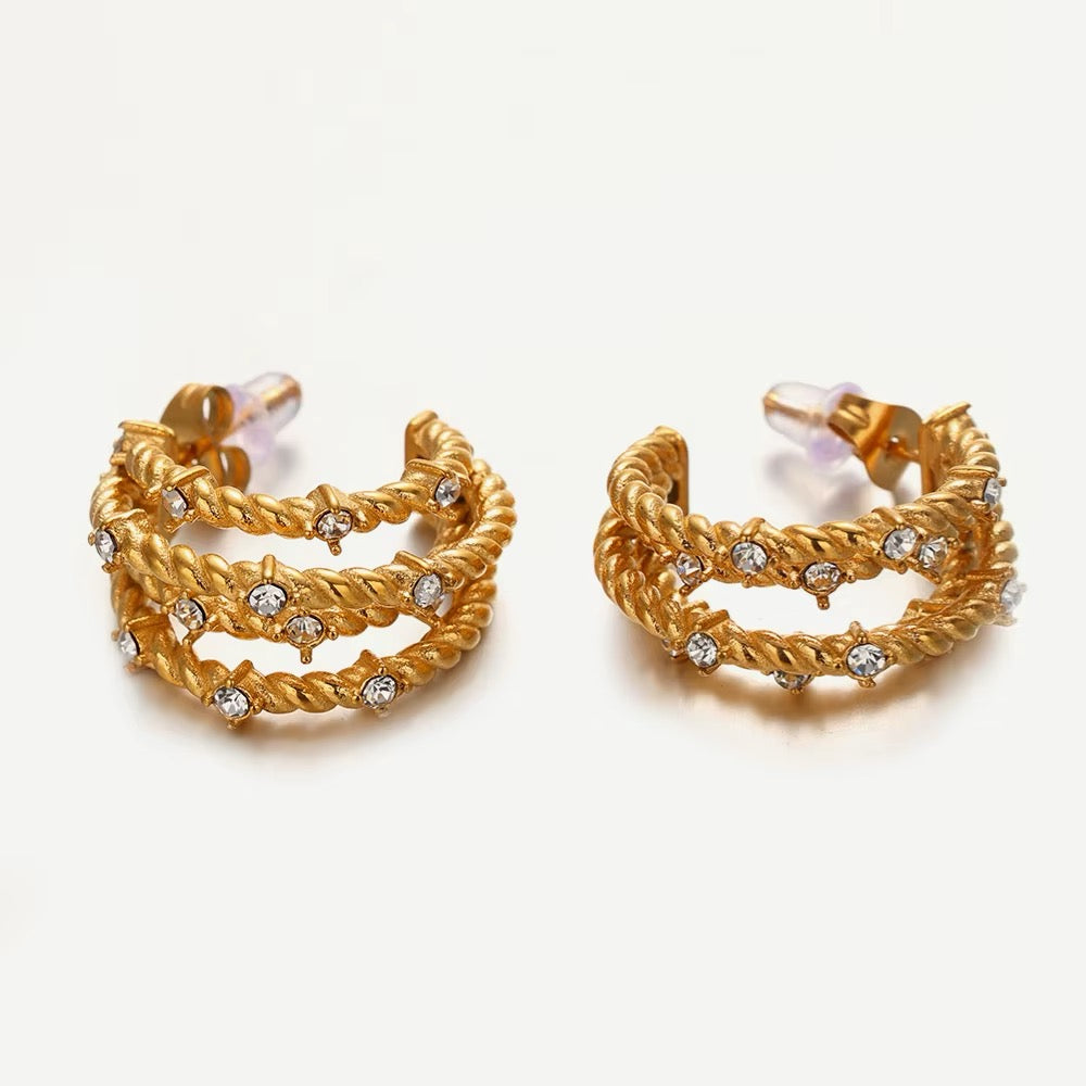 STUD EARRINGS