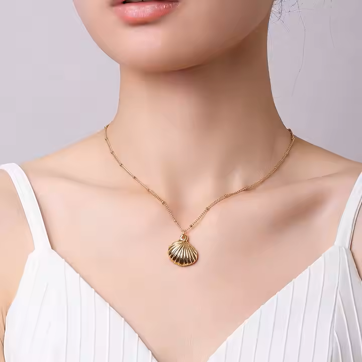 SHELL NECKLACE