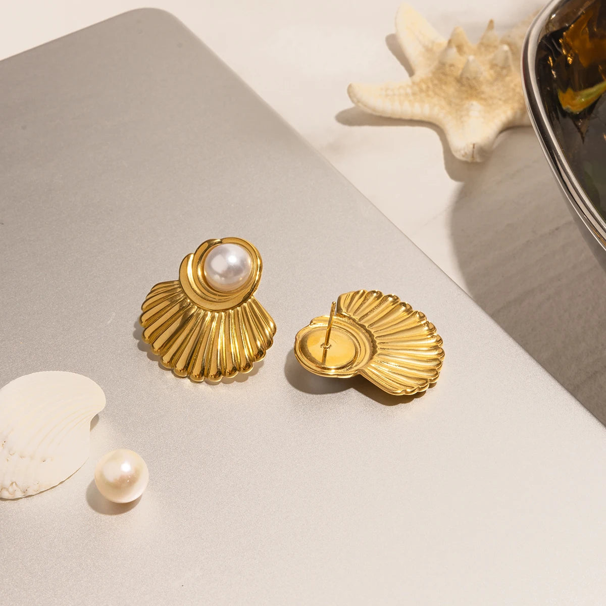 Vintage Pearl Earring
