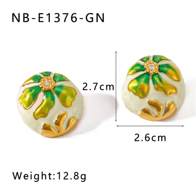 QUEEN EARRINGS