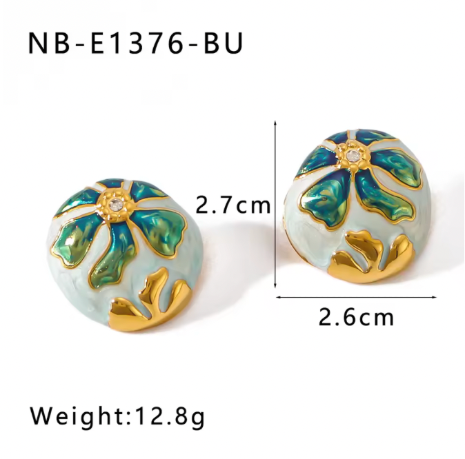 QUEEN EARRINGS
