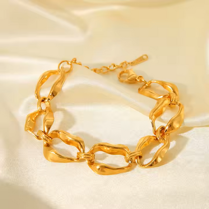 GOLD LINK BRACELET