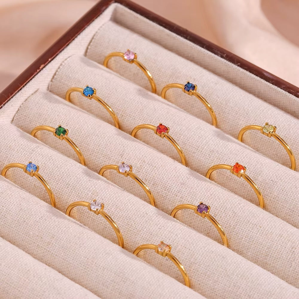 MINIMALIST GEMSTONE RINGS