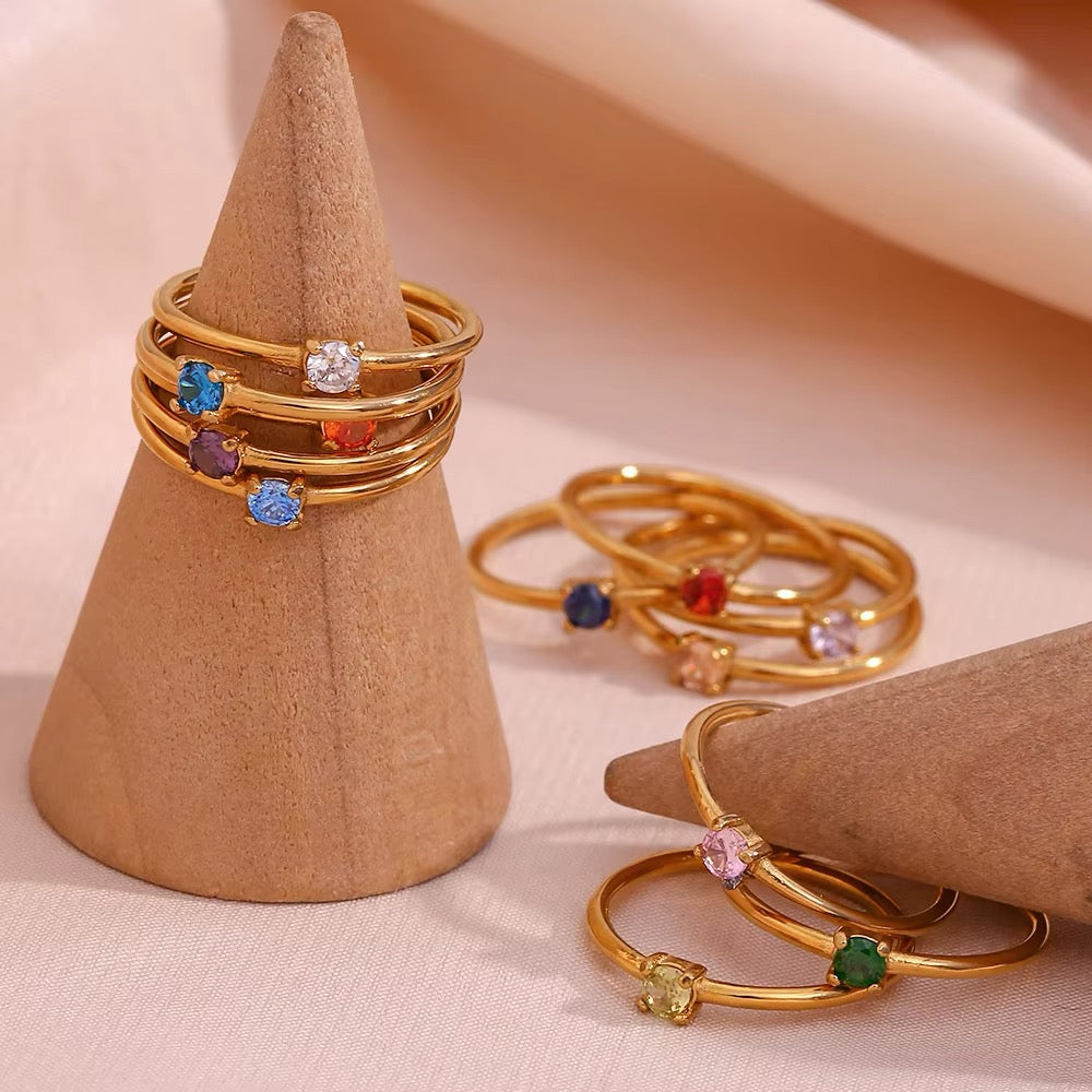 MINIMALIST GEMSTONE RINGS