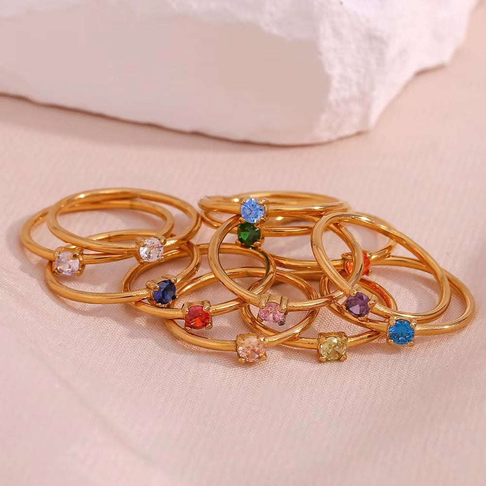 MINIMALIST GEMSTONE RINGS