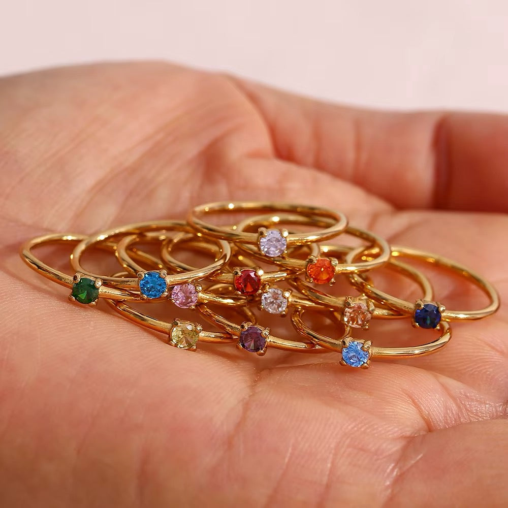 MINIMALIST GEMSTONE RINGS