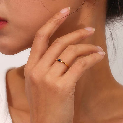 MINIMALIST GEMSTONE RINGS