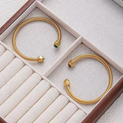VINTAGE OPEN CUFF BRACELET