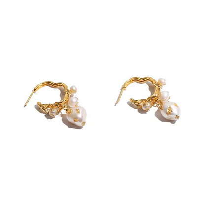 UNIQUE PEARL EARRINGS