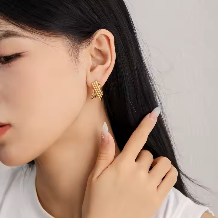 GEOMETRIC EARRINGS