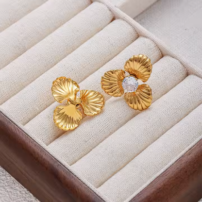 PEARL FLOWER EARRINGS