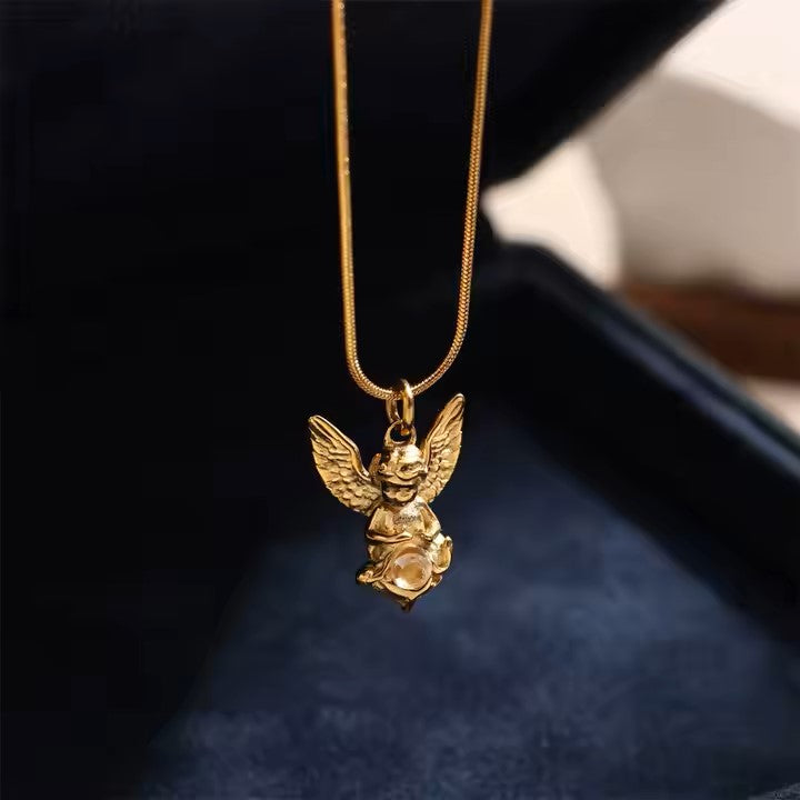 ANGEL NECKLACE