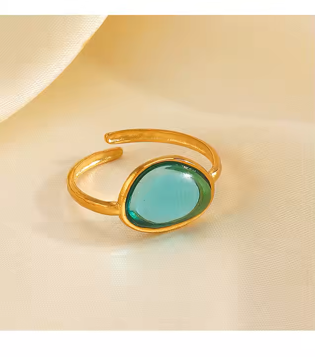 ELEGANT COLORFUL RING
