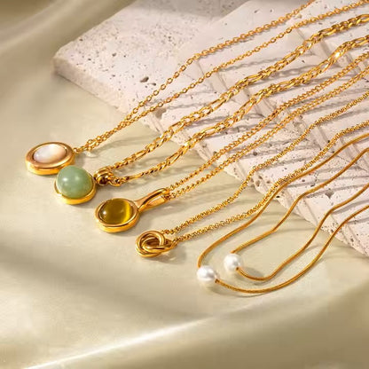 UNIQUE GEMSTONE NECKLACE