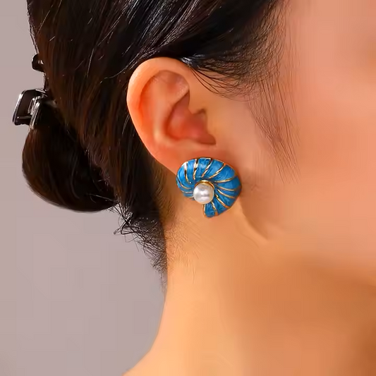 OCEAN SHELL EARRINGS
