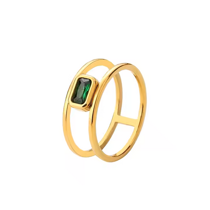 GREEN EMERALD RING