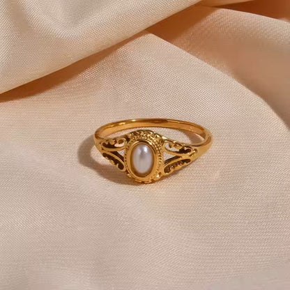 VINTAGE PEARL RING