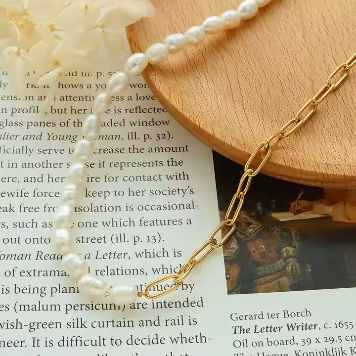 MIAMI PEARL NECKLACE