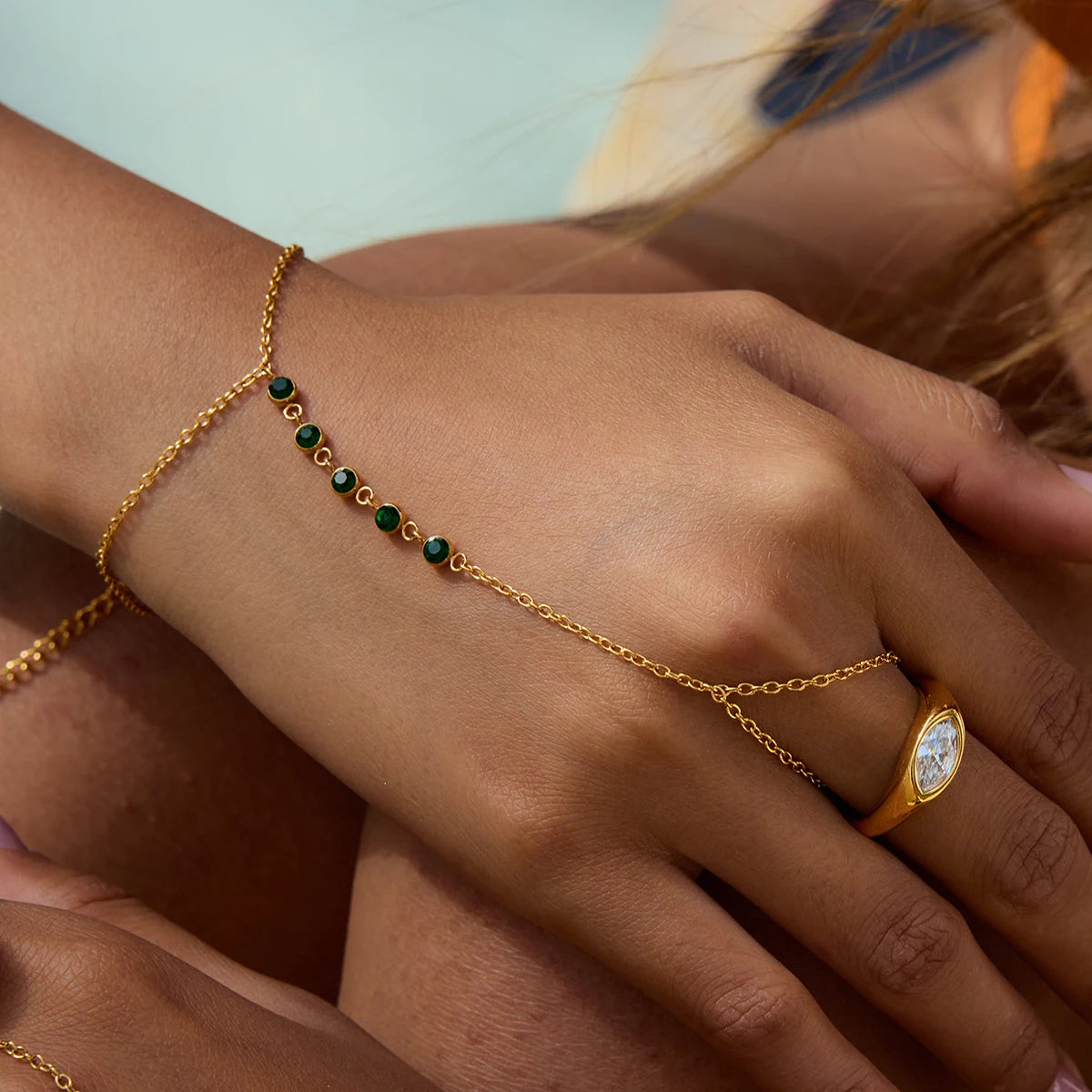 FASHION BRACELET CHAIN RING