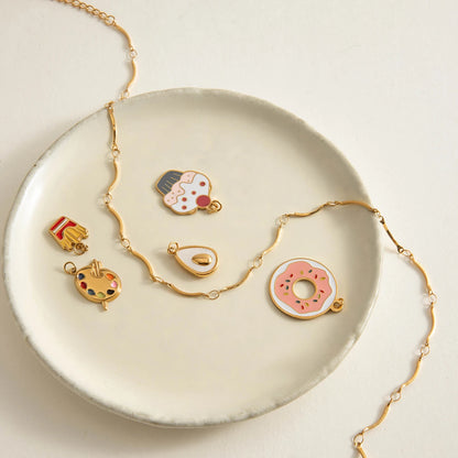 GEOMETRIC HANDMADE NECKLACE