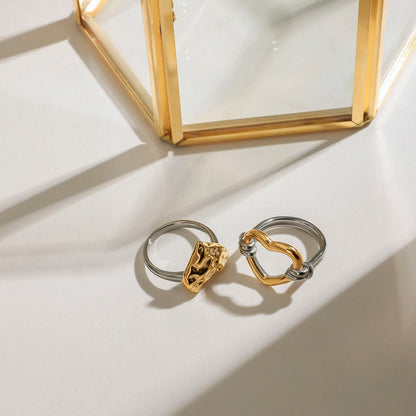 MINIMALIST HEART RING