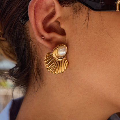 Vintage Pearl Earring