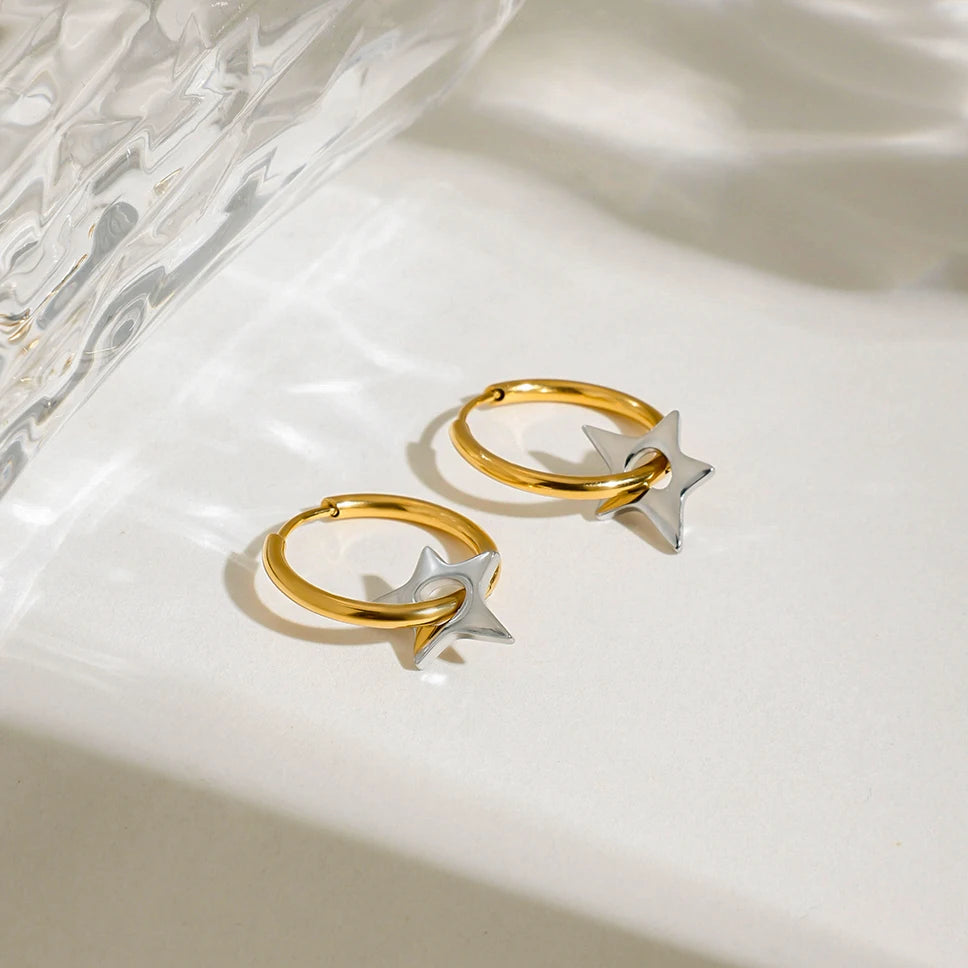 FIVE-POINTED STAR EARRINGS