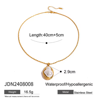STARFISH PENDANT NECKLACE