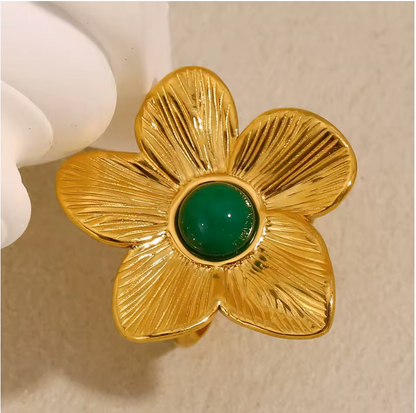 ELEGANT FLOWER RING