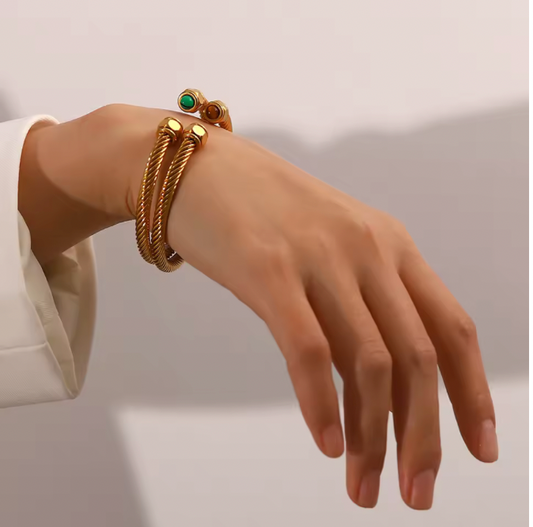 VINTAGE OPEN CUFF BRACELET