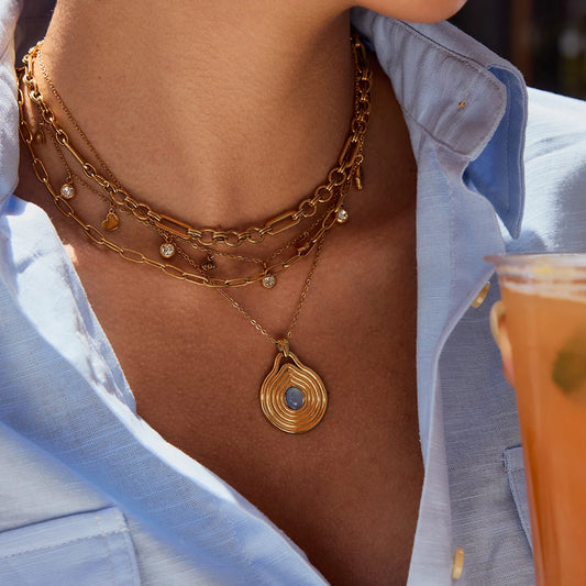 GEOMETRIC NECKLACE